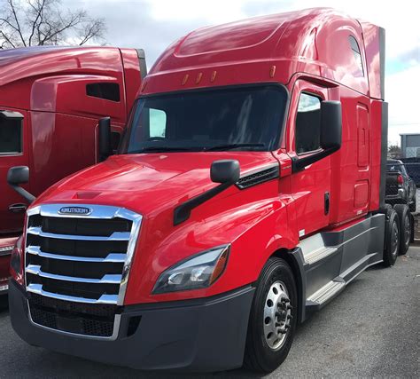 johnson truck center freightliner.